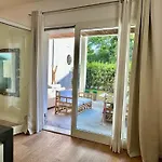 Lejlighed Modern And Relaxing Oasis With Garden *